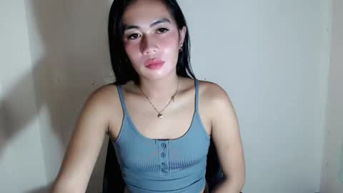 itsurgil_kloeh online show from March 1, 2026, 4:20 pm