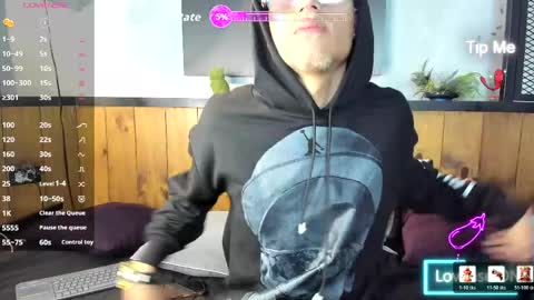 Snapshot of itszairen chatting on March 1, 2026, 7:54 am itszairen online show from March 1, 2026, 7:54 am