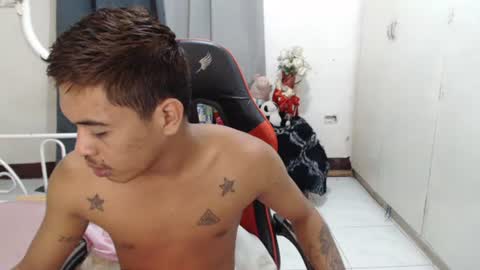 Snapshot of itzme_jhonfred chatting on June 20, 2026, 11:02 am Jhonfred online show from June 20, 2026, 11:02 am