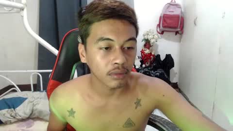 Snapshot of itzme_jhonfred chatting on June 28, 2026, 3:18 pm Jhonfred online show from June 28, 2026, 3:18 pm