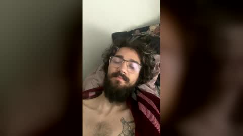 itzmeagain25 online show from February 18, 2026, 8:16 pm