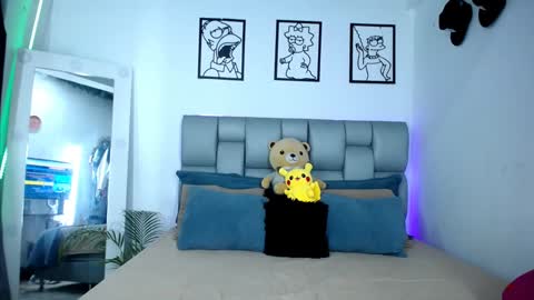 y  online show from January 30, 2025, 11:24 pm