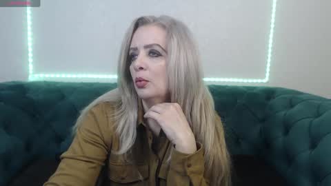 ivanacharm online show from January 4, 2025, 4:23 am