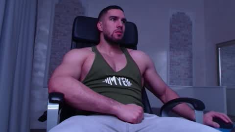 IvanHydee online show from October 13, 2025, 4:45 am