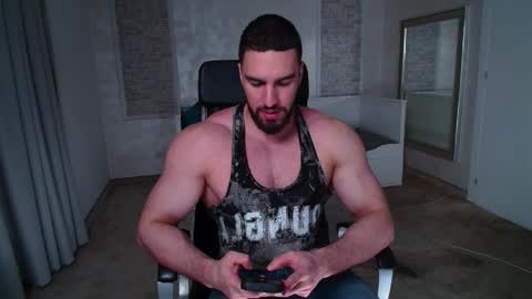 IvanHydee online show from March 31, 2026, 4:46 am