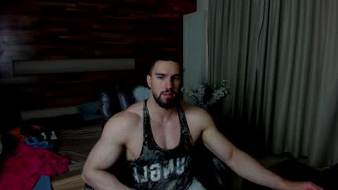 Snapshot of ivanhydee chatting on April 20, 2026, 4:37 am IvanHydee online show from April 20, 2026, 4:37 am