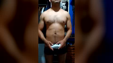 ivanmexicano2 online show from July 16, 2026, 2:06 am