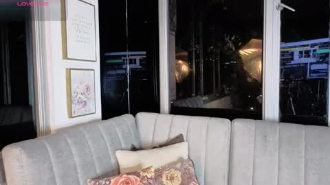 Snapshot of ivanna_west chatting on February 12, 2026, 9:59 am Ivanna West online show from February 12, 2026, 9:59 am