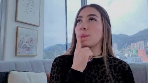 Snapshot of ivanna_west chatting on April 19, 2026, 6:10 pm Ivanna West online show from April 19, 2026, 6:10 pm