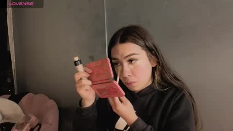 Snapshot of ivanna_west chatting on May 19, 2026, 9:59 am Ivanna West online show from May 19, 2026, 9:59 am