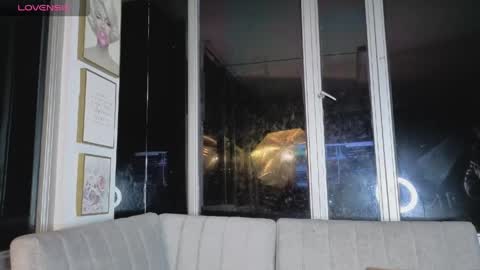 Snapshot of ivanna_west chatting on May 22, 2026, 9:59 am Ivanna West online show from May 22, 2026, 9:59 am