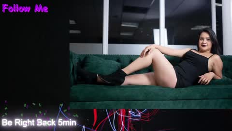 ivannaa18 online show from May 31, 2026, 1:36 am