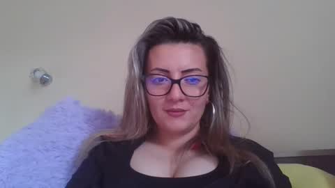 Snapshot of ivannahazel chatting on October 28, 2025, 11:47 am Ivanna online show from October 28, 2025, 11:47 am