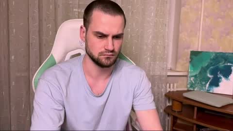 Snapshot of iveran_love1 chatting on May 1, 2026, 6:23 pm iveran online show from May 1, 2026, 6:23 pm