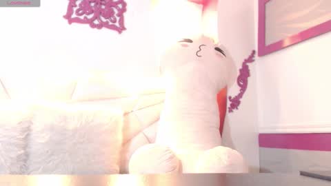 Ivet  online show from September 11, 2025, 7:47 pm