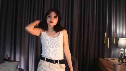 Alis online show from September 12, 2025, 1:06 am
