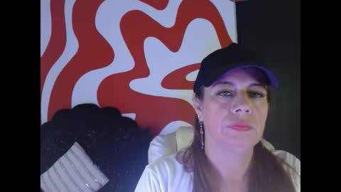 Snapshot of ivory_mistress chatting on May 11, 2026, 1:17 pm ivory_mistress online show from May 11, 2026, 1:17 pm