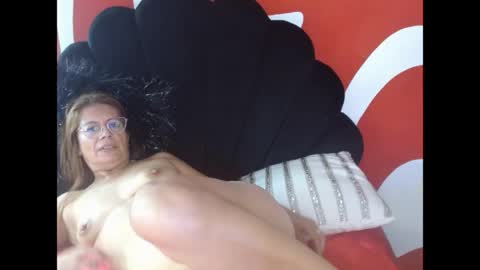 Snapshot of ivory_mistress chatting on May 11, 2026, 4:04 pm ivory_mistress online show from May 11, 2026, 4:04 pm