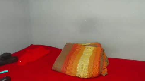 IVORYTITS48 online show from February 16, 2025, 2:54 pm