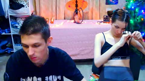 Ivy and Lester online show from December 23, 2024, 10:12 pm