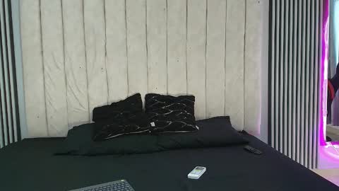 ivy_and_joseph online show from October 3, 2025, 8:28 pm