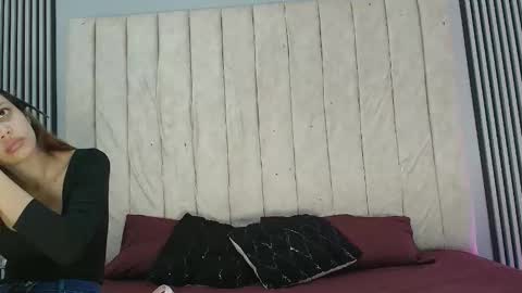 ivy_and_joseph online show from October 5, 2025, 9:02 pm