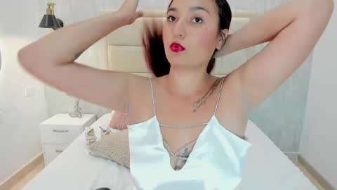 IVY  online show from December 15, 2025, 3:38 pm