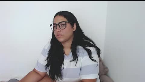 ivy_moon6 online show from May 6, 2026, 10:42 am
