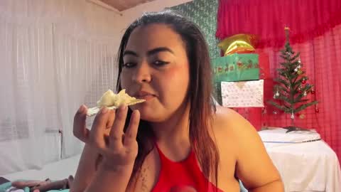 vivian online show from December 25, 2024, 8:39 pm