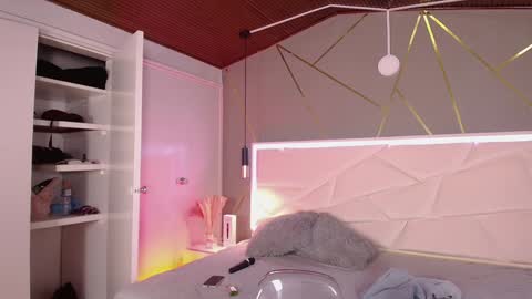 IVY online show from February 4, 2025, 3:22 am