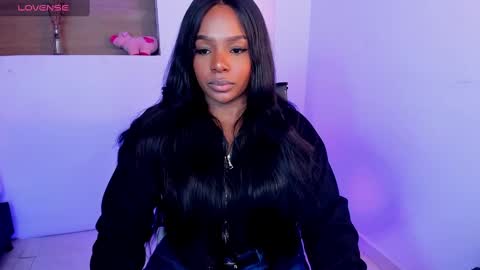 i v y  b l i s s online show from February 21, 2025, 11:55 am