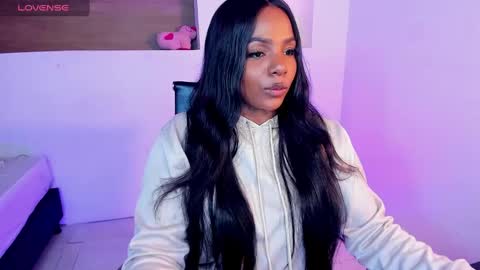 i v y  b l i s s online show from February 23, 2025, 12:16 pm