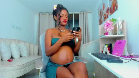 Snapshot of ivyjackson2 chatting on February 21, 2026, 1:17 am Adriana Independent Model online show from February 21, 2026, 1:17 am