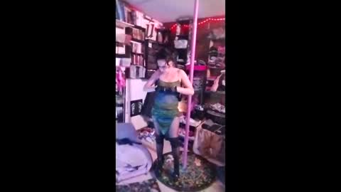 Snapshot of ivyjennifer366 chatting on February 24, 2026, 6:44 am ivyjennifer366 online show from February 24, 2026, 6:44 am