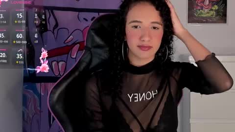 Camila online show from December 2, 2024, 8:52 am