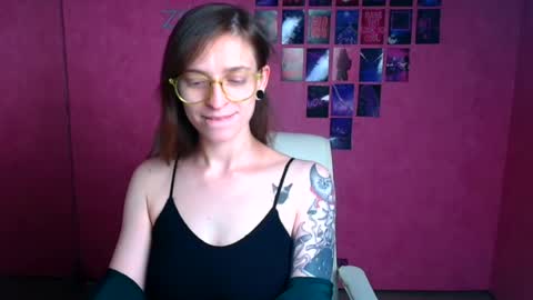 Snapshot of ivynoir_ chatting on July 4, 2026, 10:27 pm Ivy online show from July 4, 2026, 10:27 pm