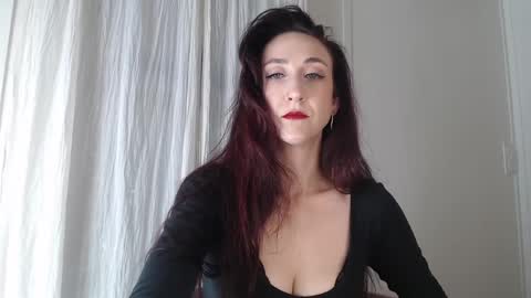 Snapshot of ivyrosiex chatting on June 3, 2026, 2:55 pm Ivy Rosie online show from June 3, 2026, 2:55 pm