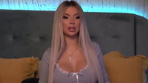  Ivy  online show from December 20, 2024, 5:57 am