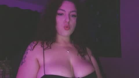 Snapshot of ivyy_sinss chatting on November 29, 2025, 1:19 am Amiee online show from November 29, 2025, 1:19 am