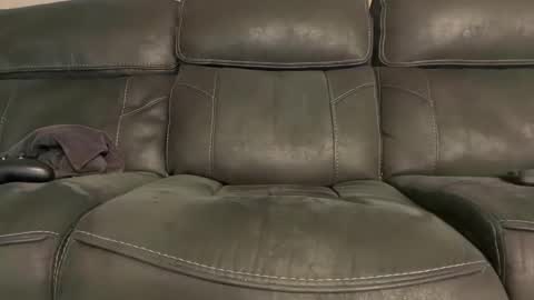 iwantyounow42069 online show from April 13, 2026, 1:00 am