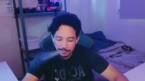 iwasd3nse online show from March 2, 2025, 9:43 pm