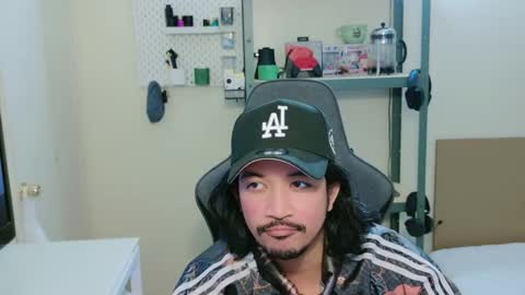 Snapshot of iwasd3nse chatting on March 25, 2026, 4:18 am iwasd3nse online show from March 25, 2026, 4:18 am