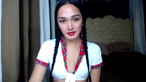 iwillcum4u_ online show from October 31, 2025, 5:25 pm