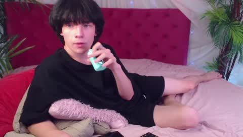 Maxim online show from December 7, 2024, 4:31 am