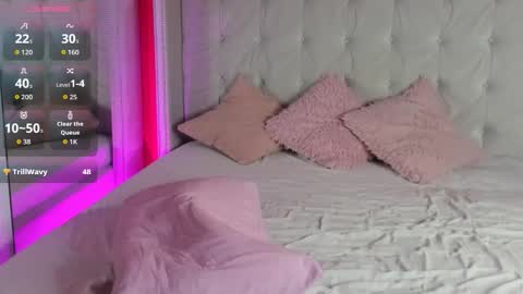 Snapshot of iwillfall_ chatting on September 28, 2025, 10:26 pm Maxim online show from September 28, 2025, 10:26 pm