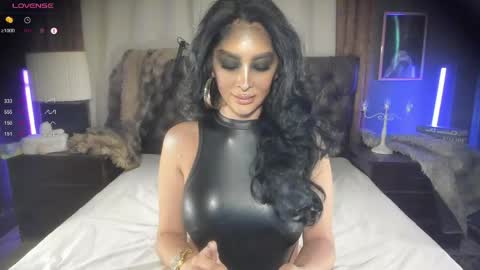 Snapshot of iyotara_ chatting on April 28, 2026, 2:27 am Areeya online show from April 28, 2026, 2:27 am