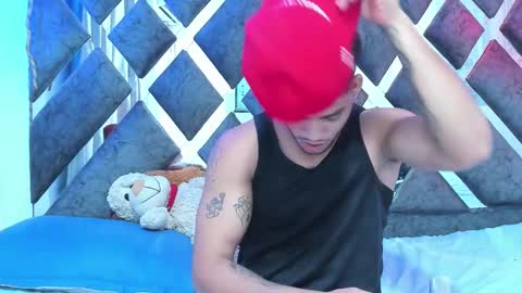 izaack online show from January 11, 2026, 4:12 pm