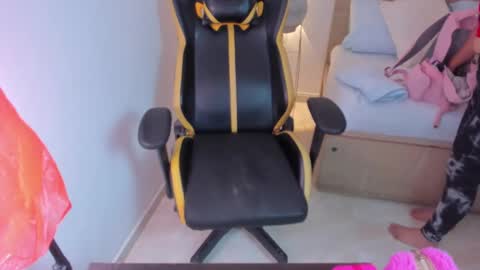 Iza online show from January 15, 2025, 7:23 pm