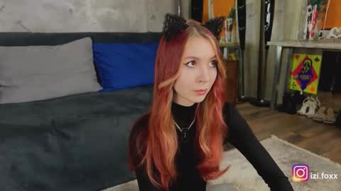 Snapshot of izi_fox chatting on February 7, 2026, 4:22 pm izi online show from February 7, 2026, 4:22 pm