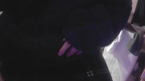 Snapshot of j0lteon_ chatting on March 29, 2026, 11:49 pm Stuart online show from March 29, 2026, 11:49 pm